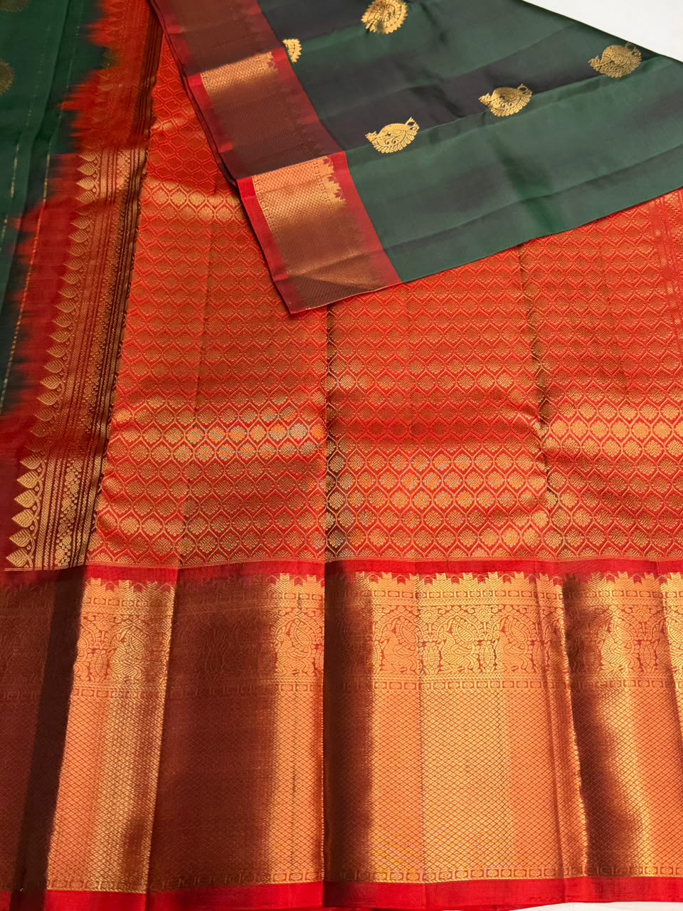 Green and Red Pure Vintage Kanchipuram Silk saree - PPURE114
