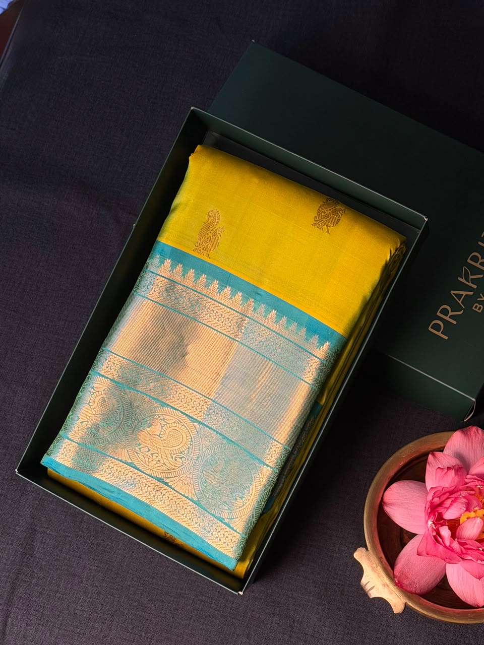 Green and blue Pure Vintage Kanchipuram Silk saree - PPURE116