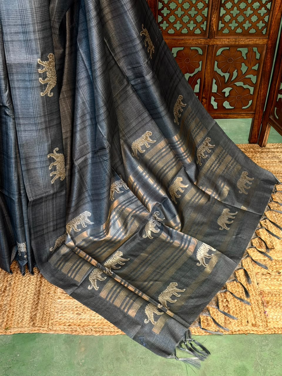 Dark Grey Tiger woven Tusser Silk saree- PBR62C