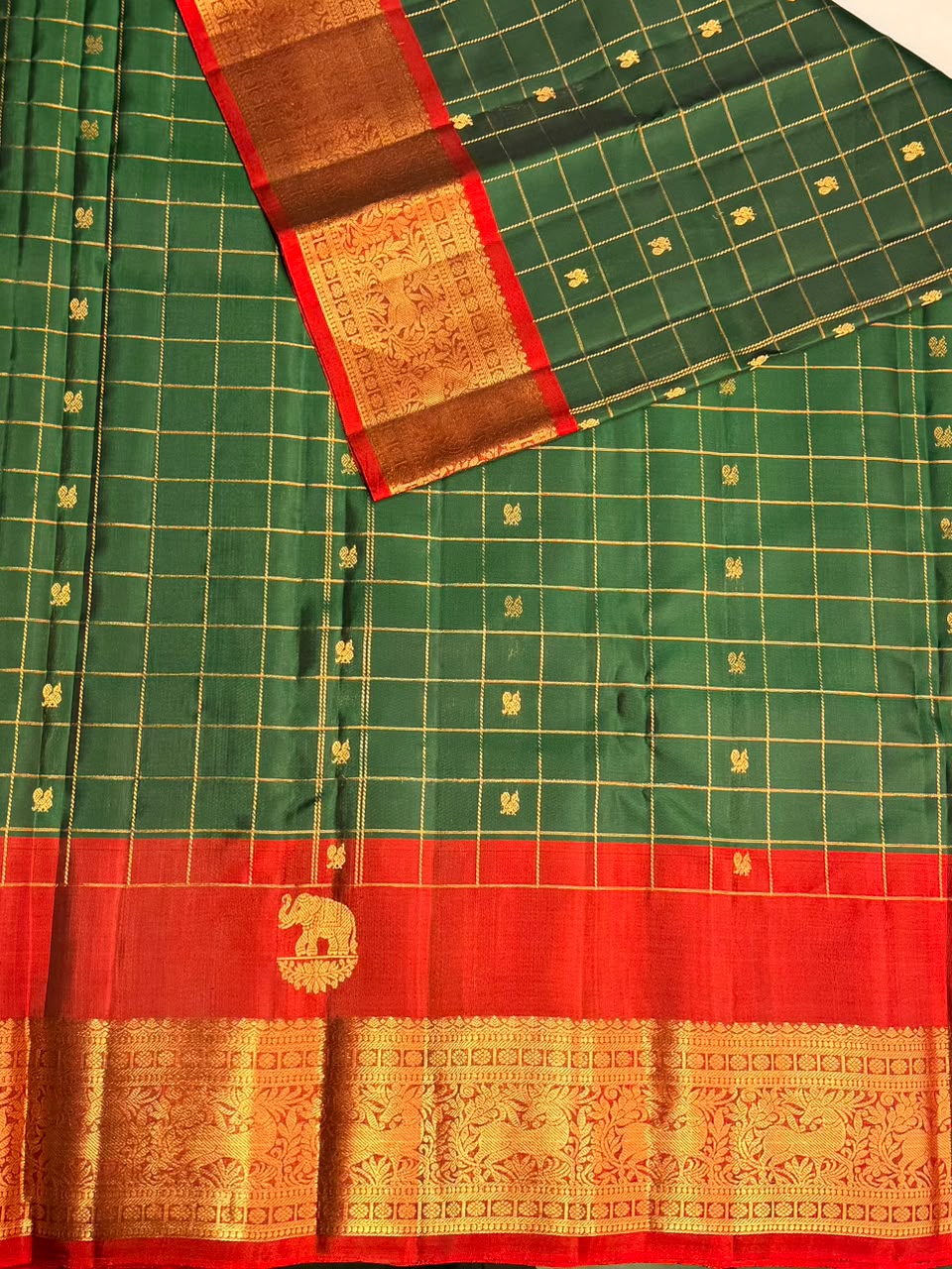 Green and Red Pure Vintage Kanchipuram Silk saree - PPURE123