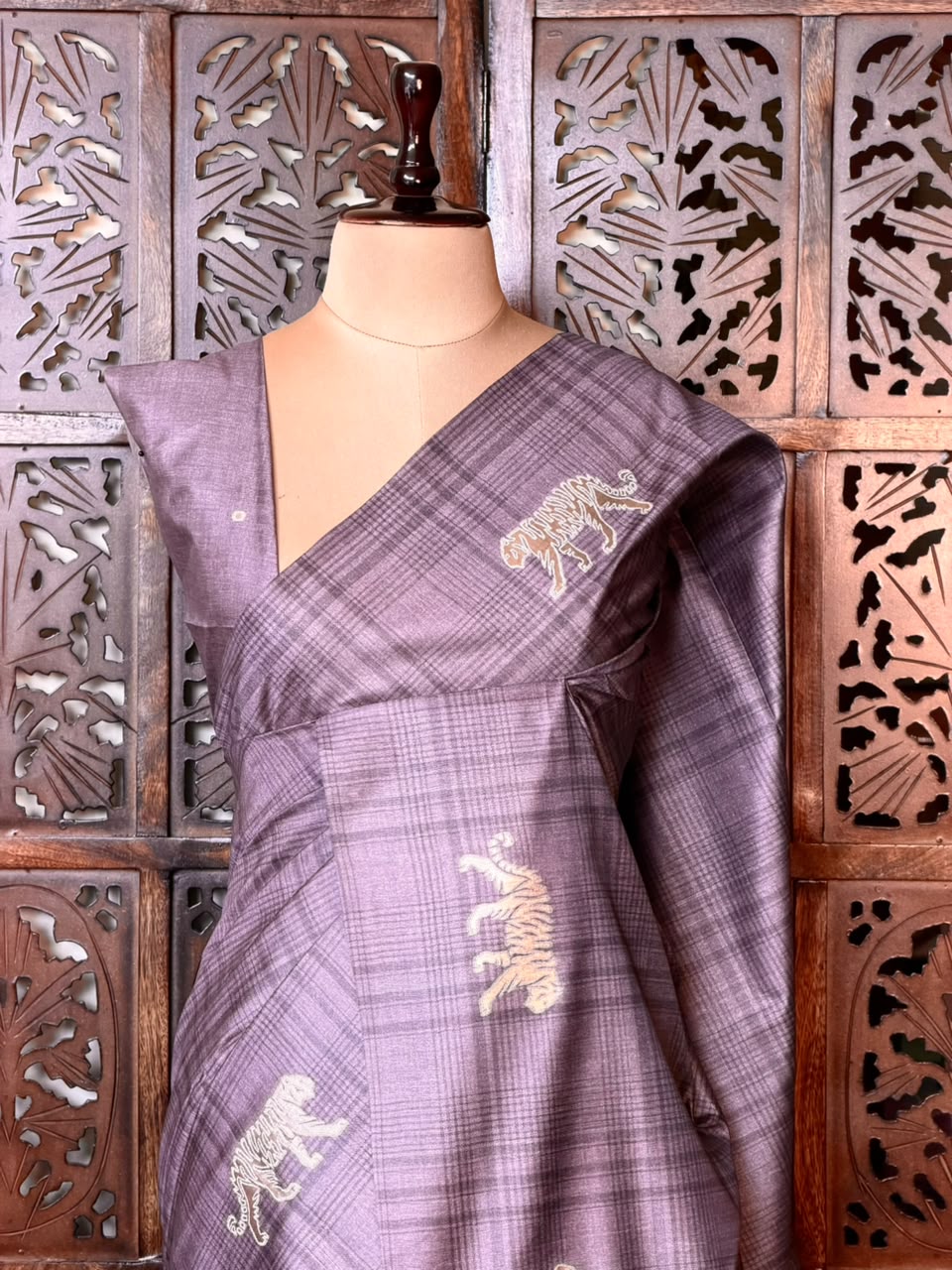 Tiger woven Tusser Silk saree- PBR62E