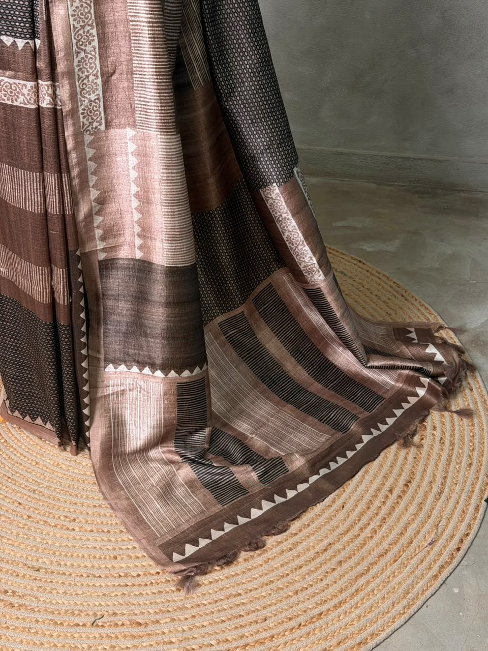 Soft tusser silk saree: PBR54AD2