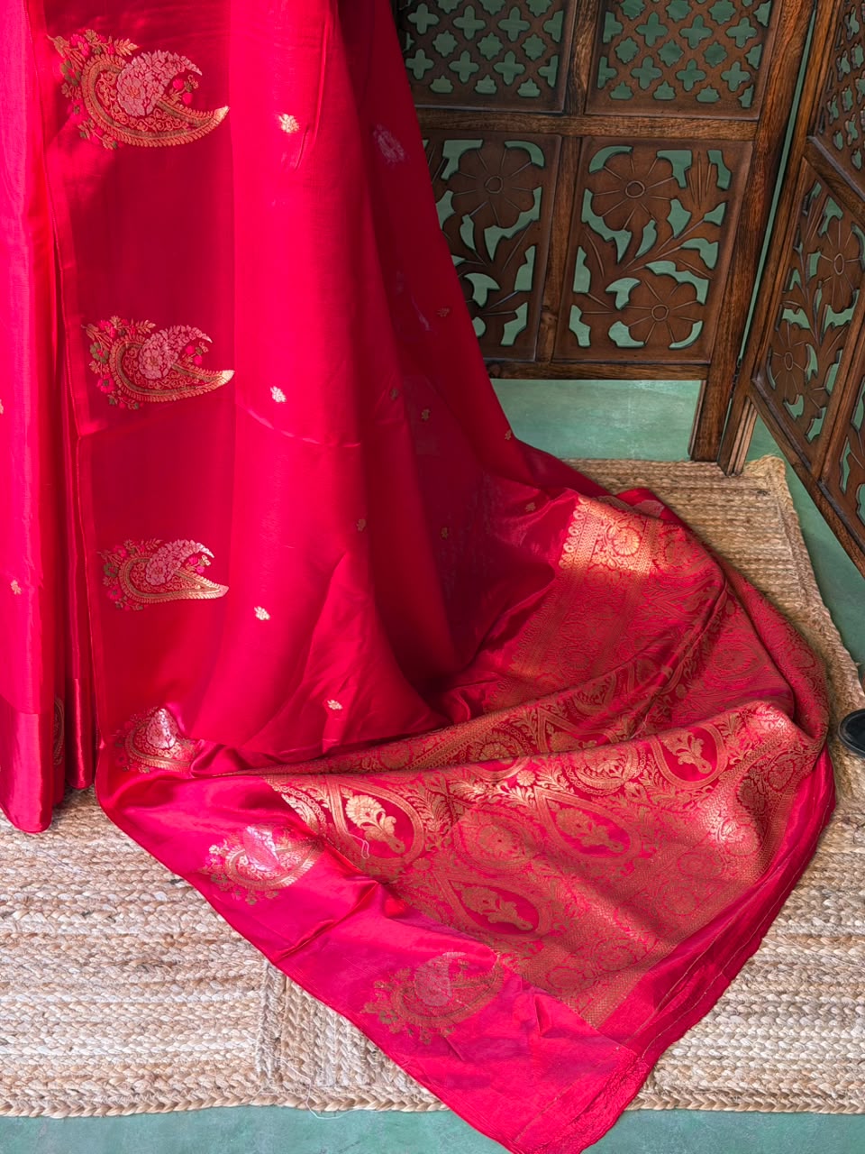 Red Banarasi Crape silk saree - PBRHB3