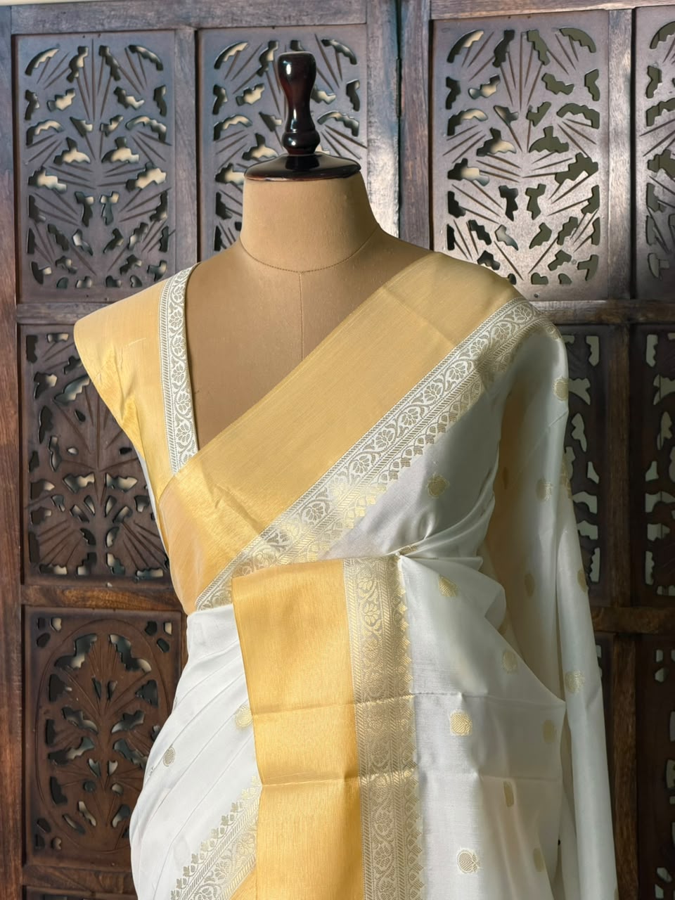 Off white and Gold Semi banarasi silk saree - ONAM26M