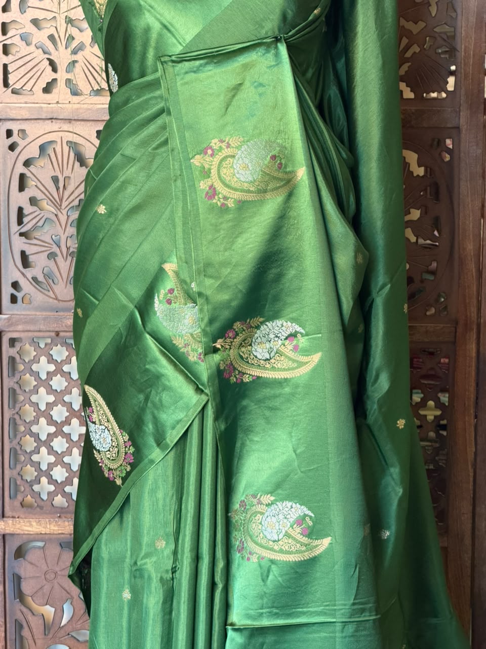 Green Banarasi Crape silk saree - PBRHB8