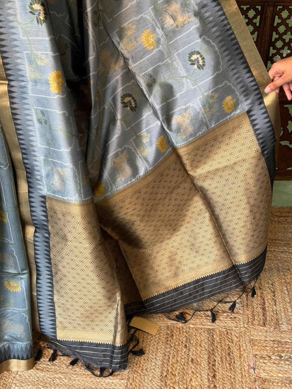 Grey Chanderi saree - PBR66F