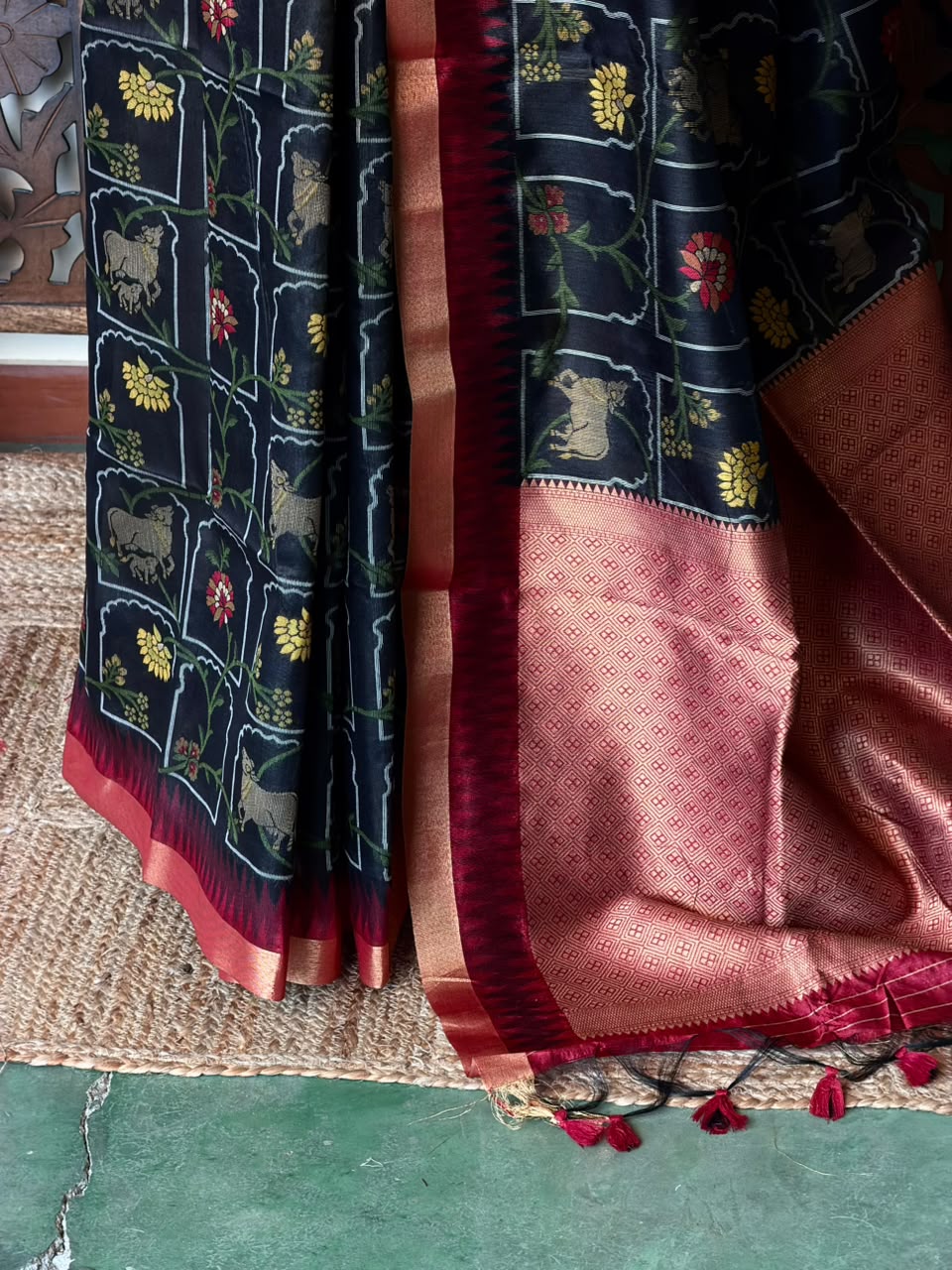 Black Chanderi saree - PBR66I