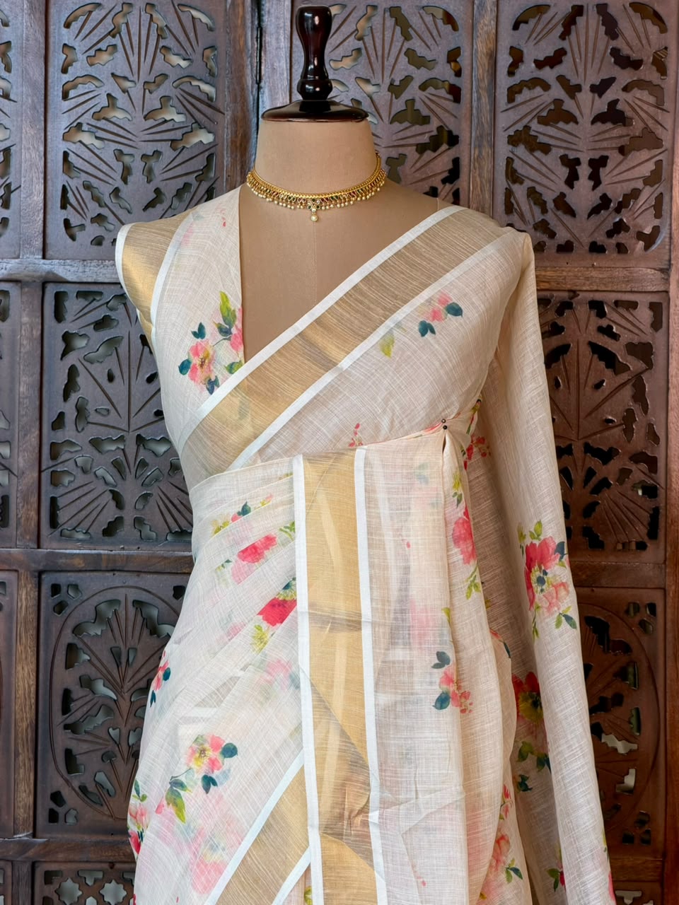Off white soft semi linen saree -PONAM26N2