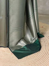 Dark Green Premium katan Banarasi silk saree - PRAZ14