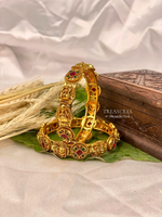 Stone and Lakshmi bangle- JB15 (size 2.6)