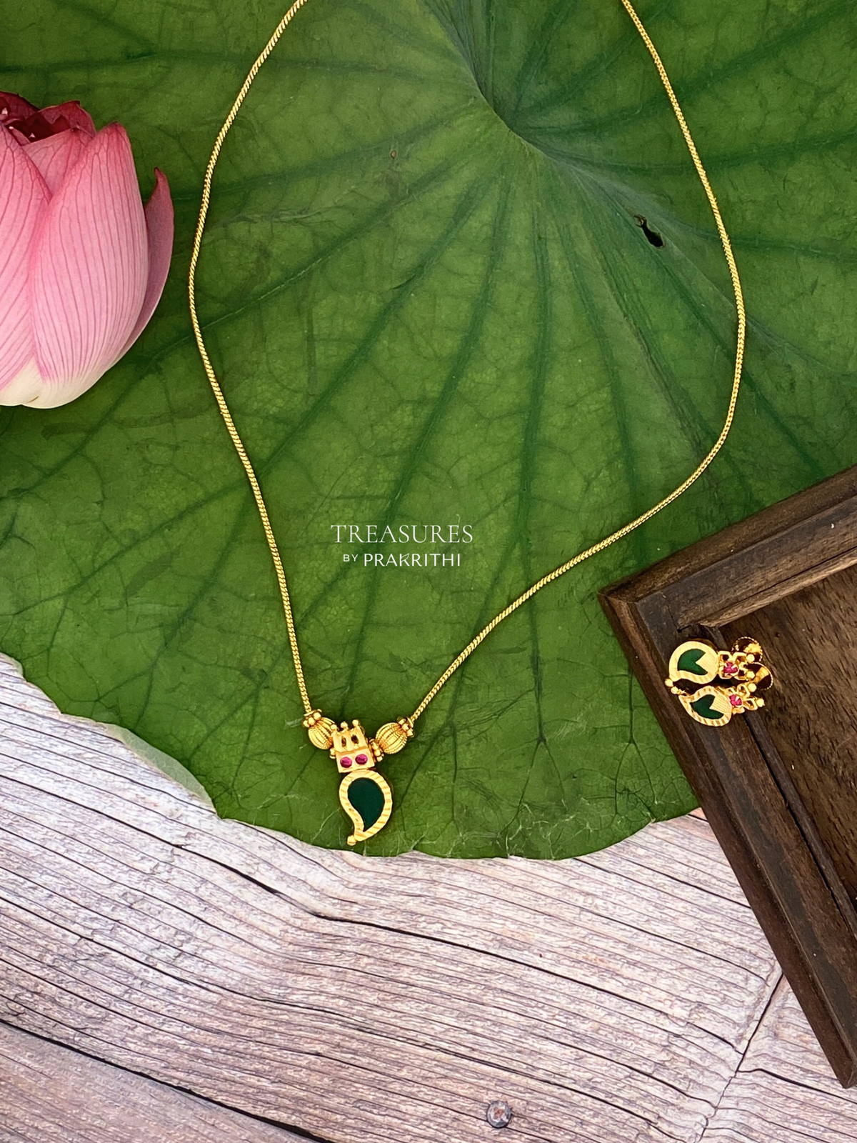 single palakka necklace- JN23