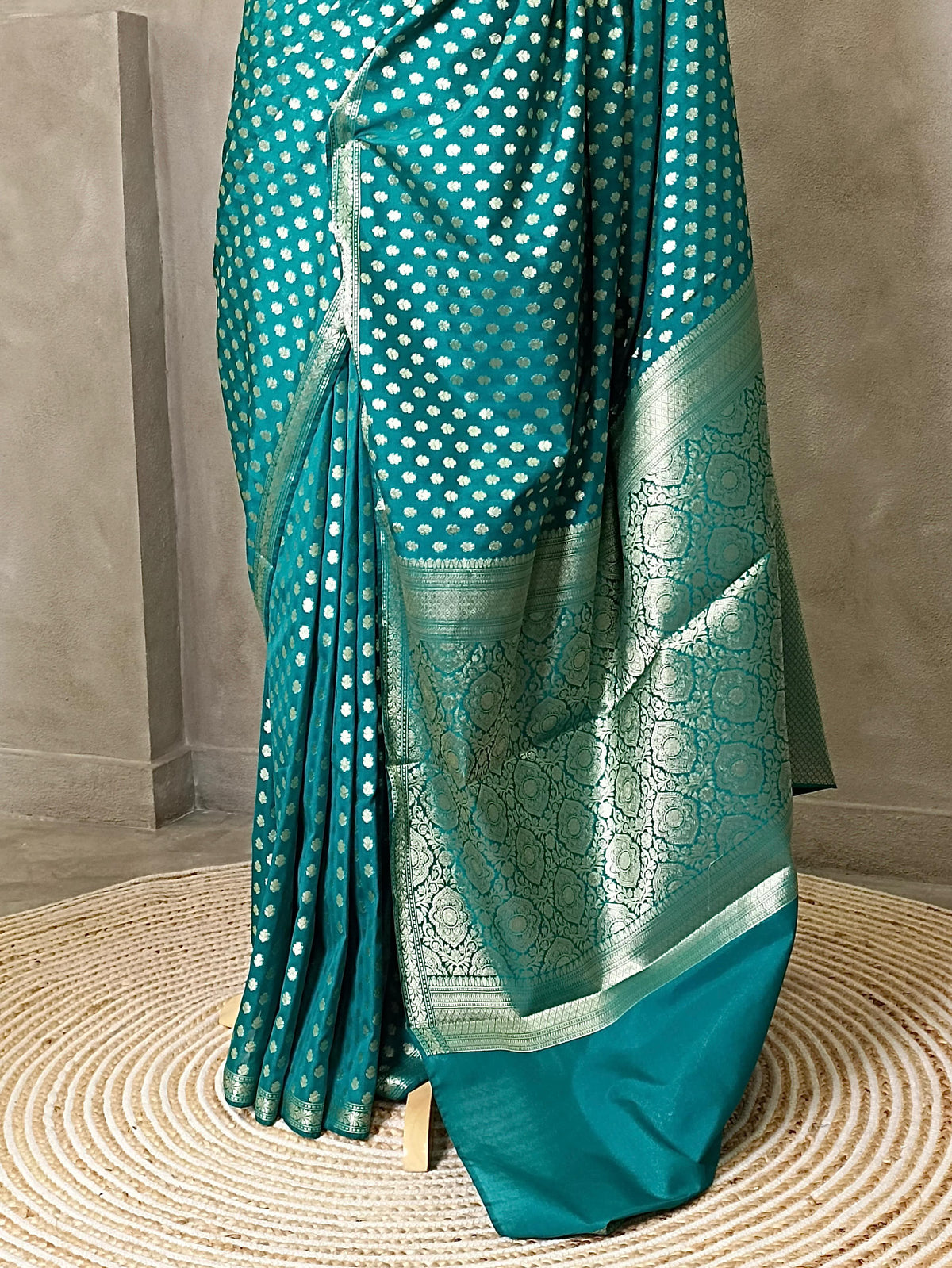 Semi banarasi saree - PSB19