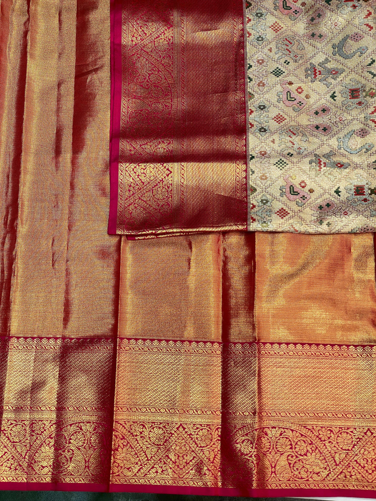 Pure tissue kanchipuram Meenakari saree - PKDMAD075