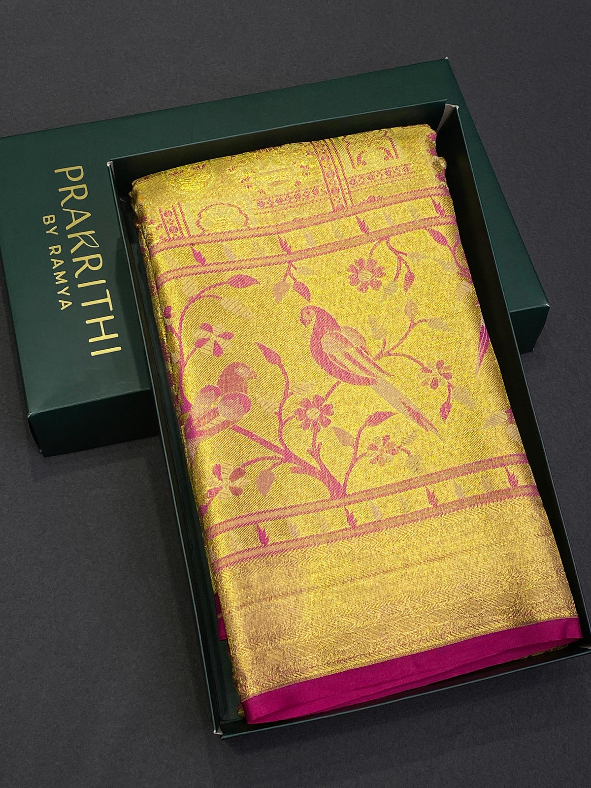 Pure tissue kanchipuram Meenakari saree - PKDPRA023