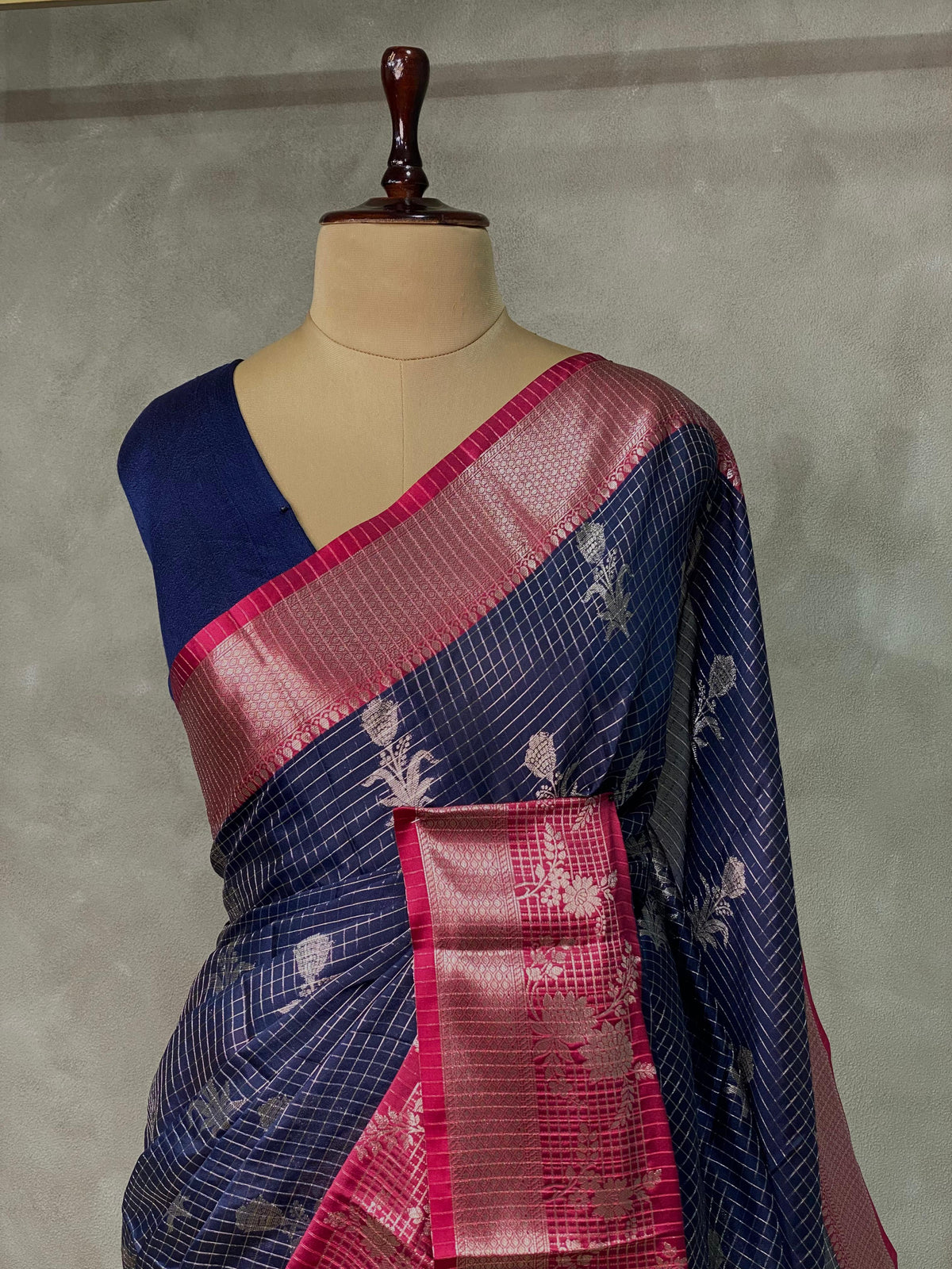 Navy Blue and Magenta silk saree -PIH29