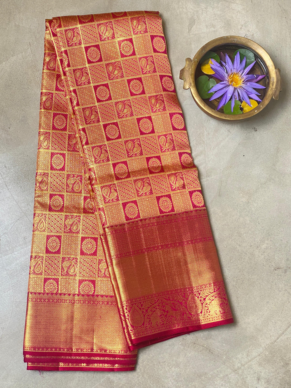 Pure tissue kanchipuram 2g zari saree - PK25