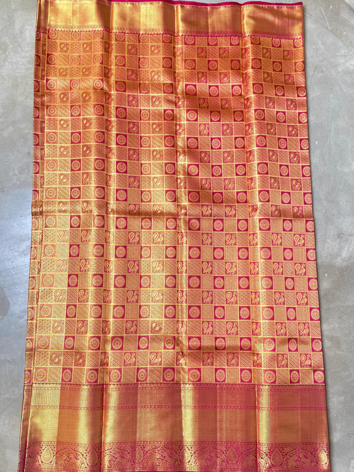Pure tissue kanchipuram 2g zari saree - PK25