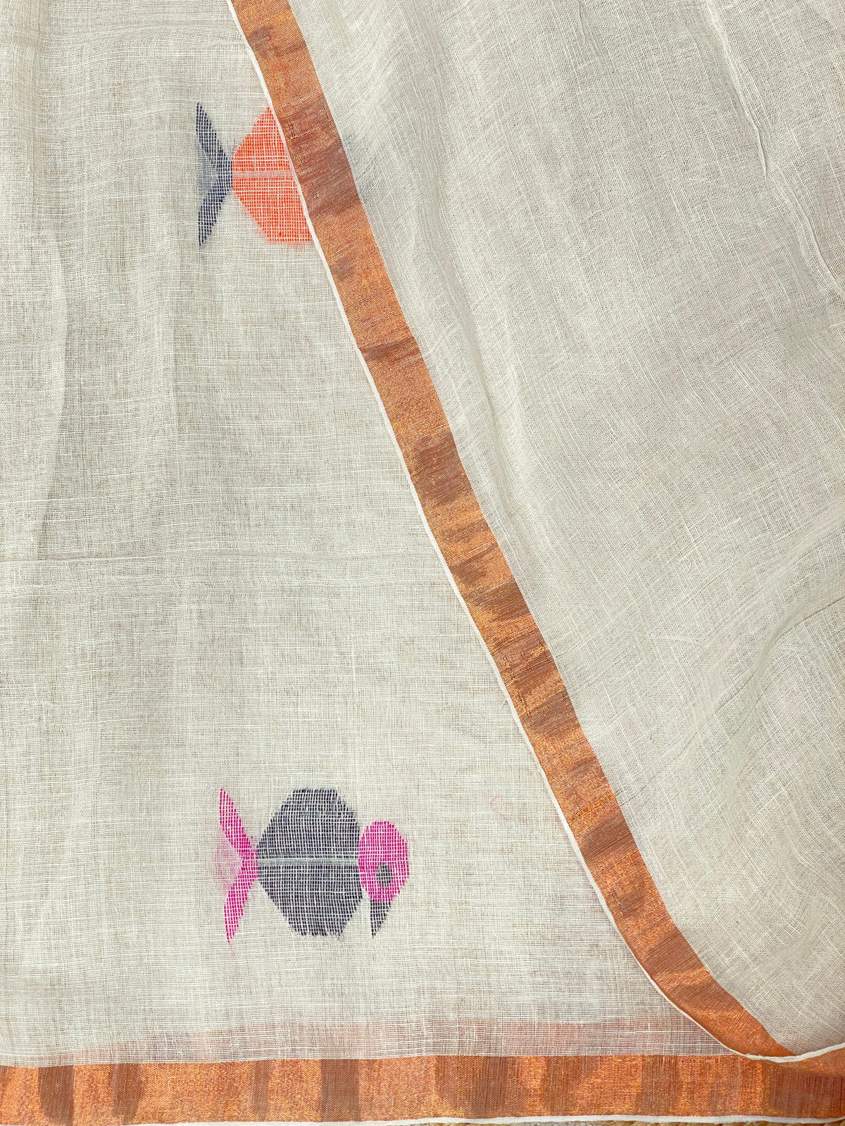 white linen saree- PL09