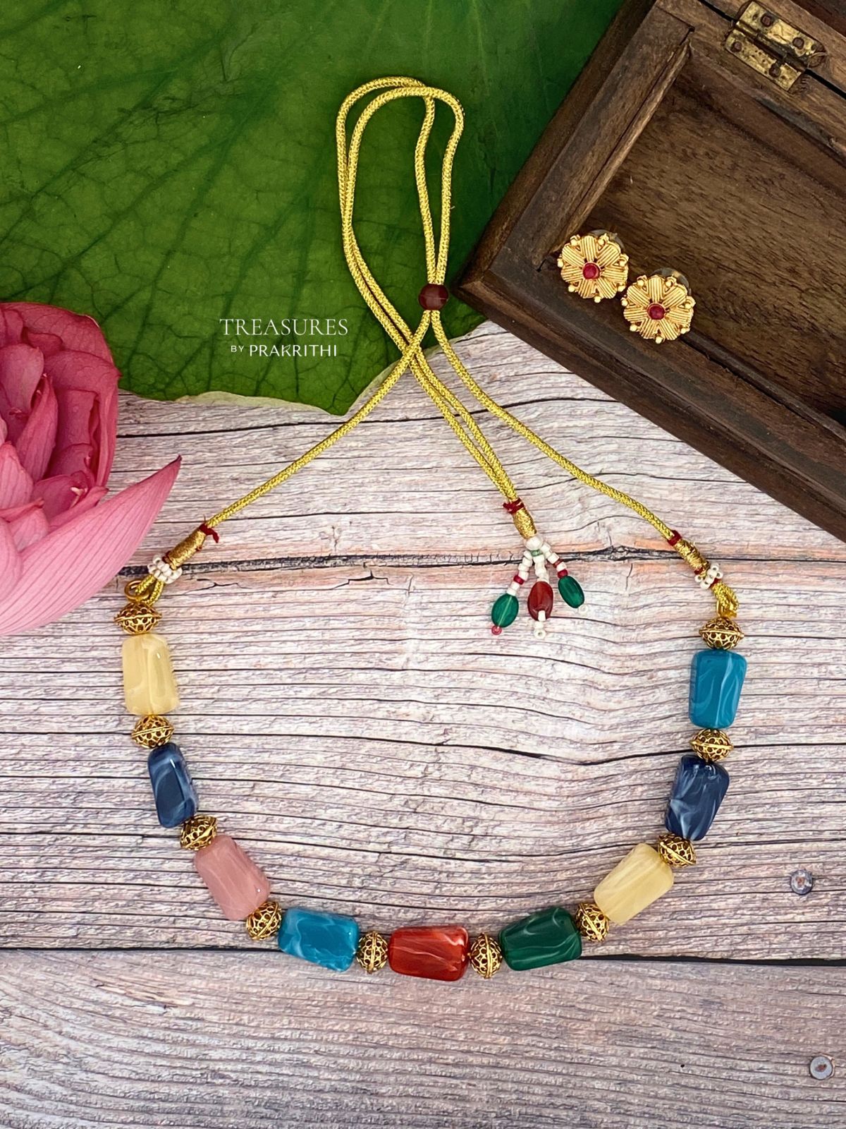 Gemstone Glory Necklace- JN43