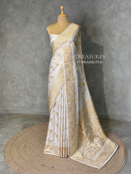 Off white Pure mashru Satin Banarasi silk saree - PRAZ17