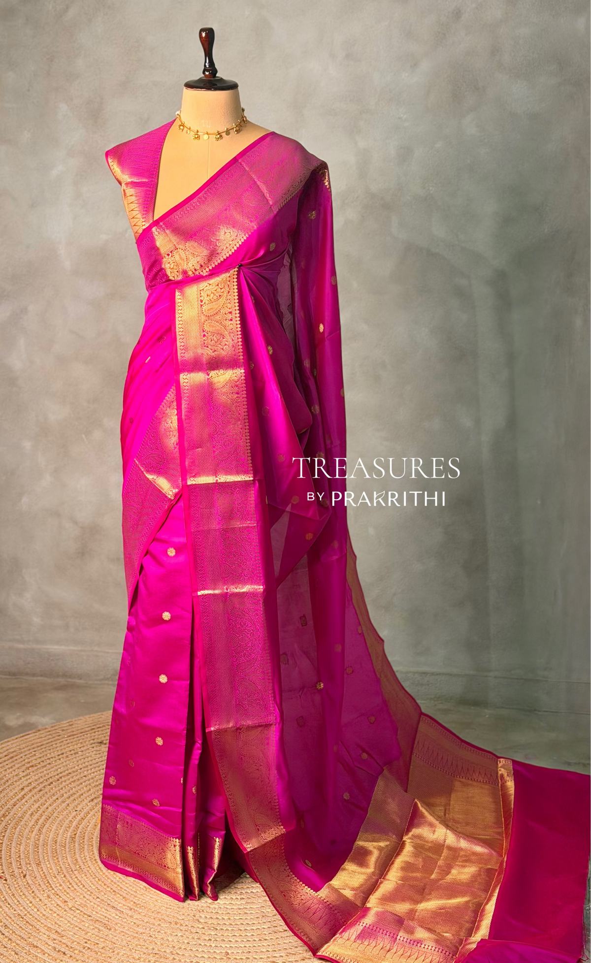 Magenta Banarasi silk saree -RUK45A