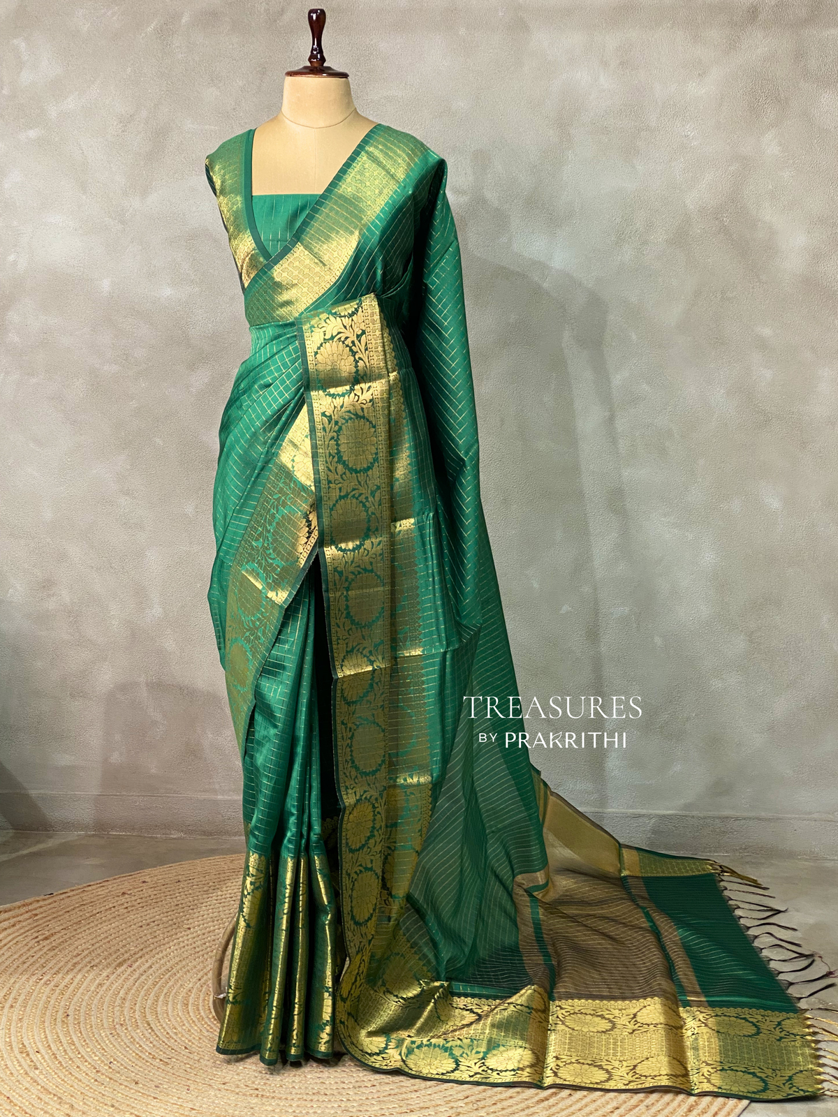 Green Semi Banarasi saree - LZ9I