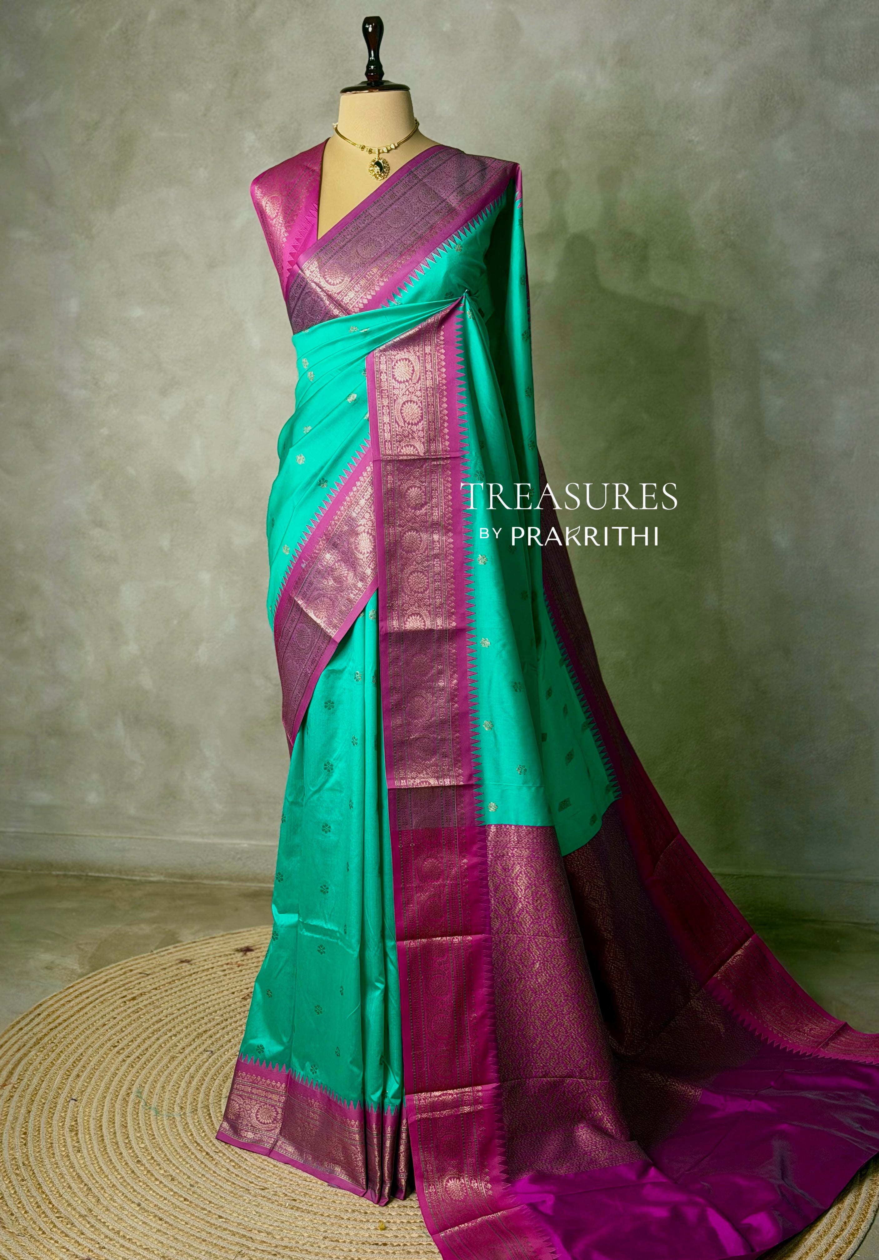 Aqua Green and Magenta Silk saree - PBRZU3