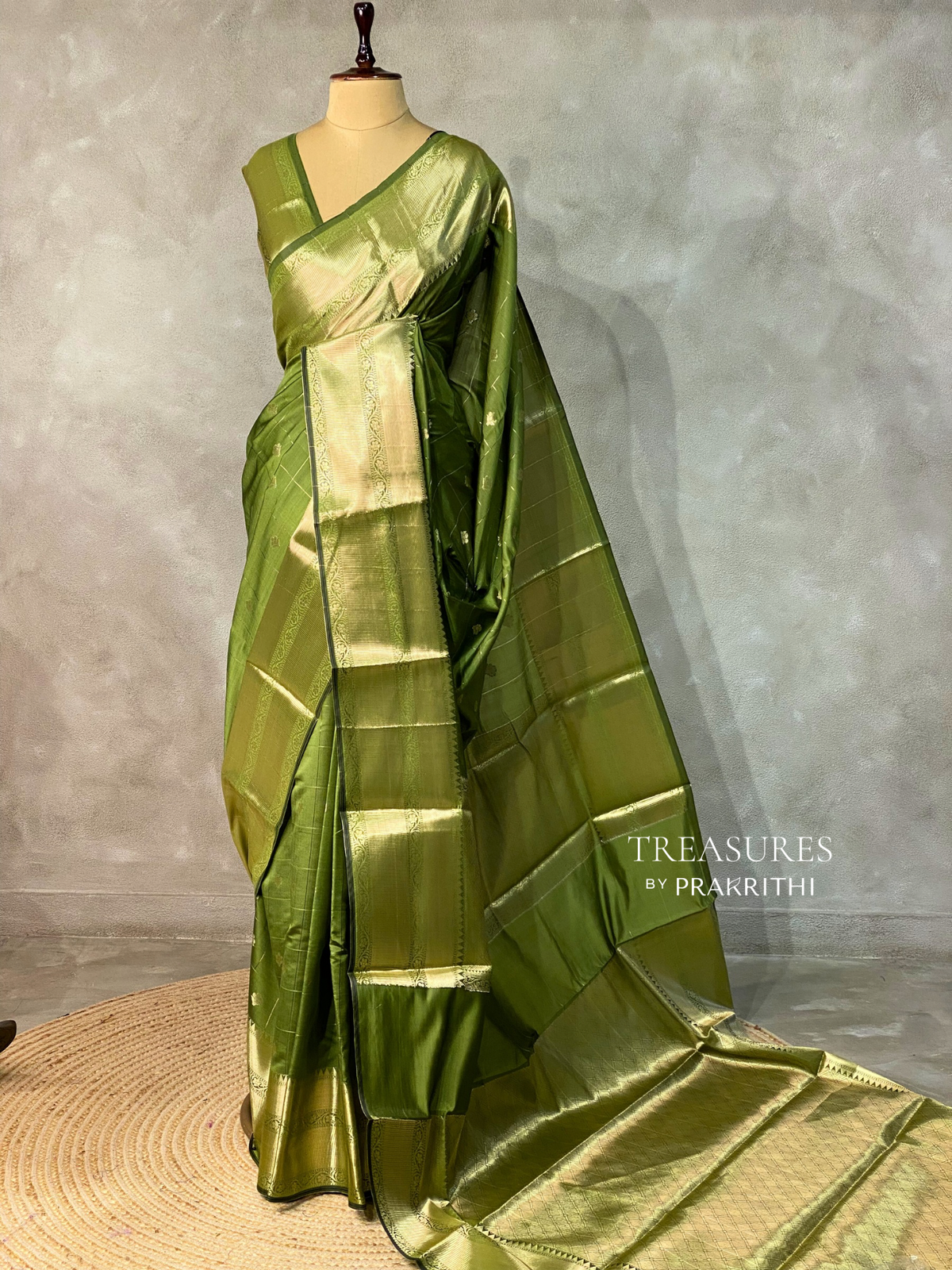Olive Green Banarasi silk Saree - RUK1F