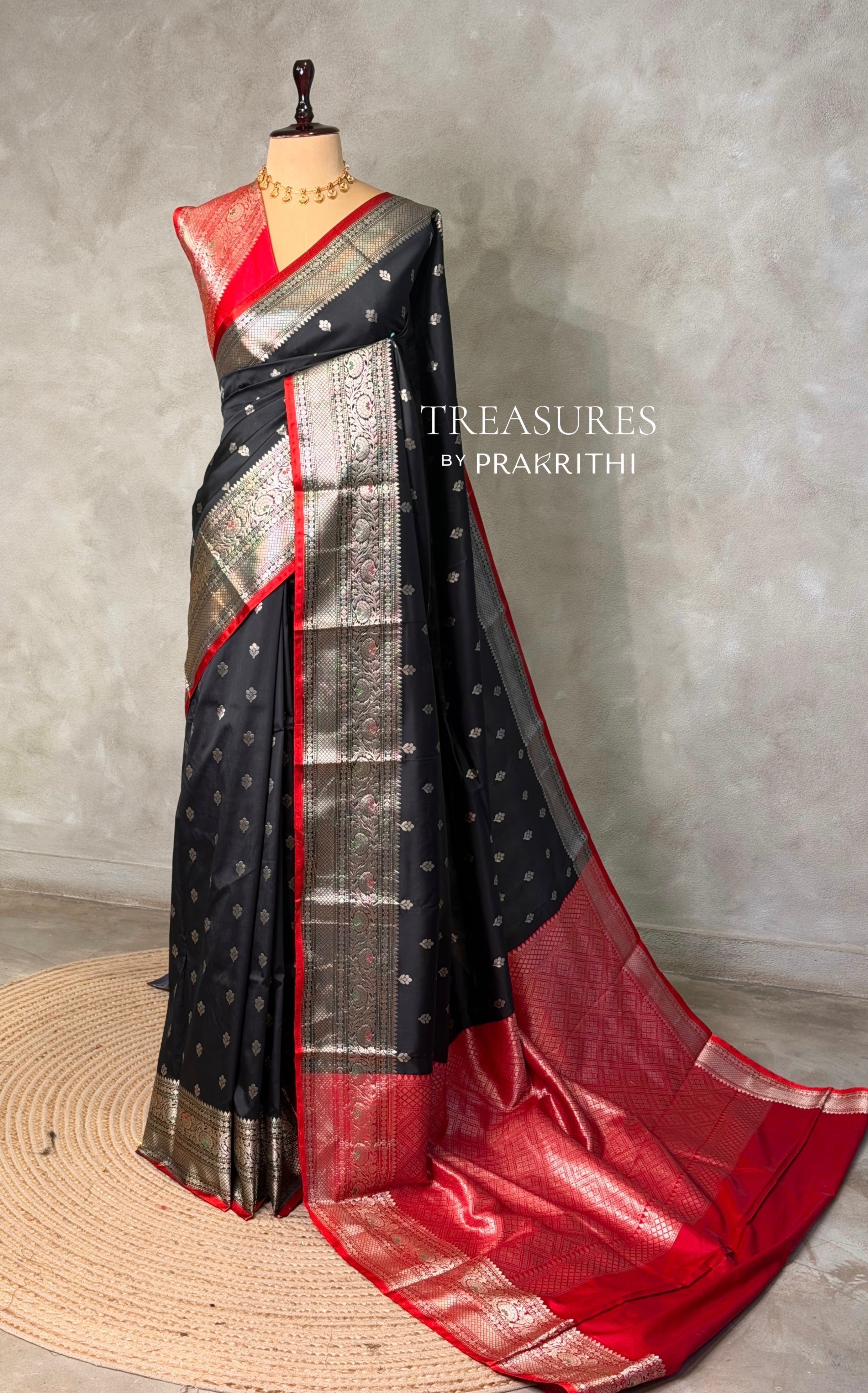 Black and Red Silk saree - PBRZU5
