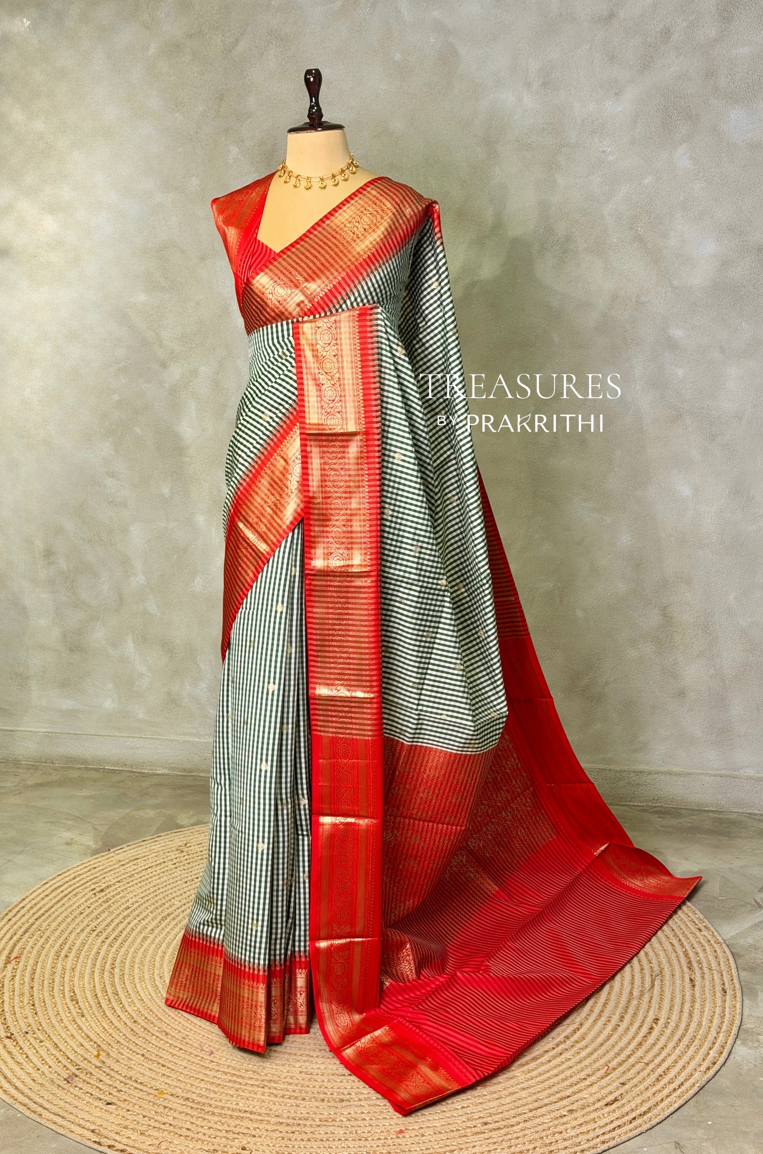 White, Green and Red Silk saree - PBRZU4B