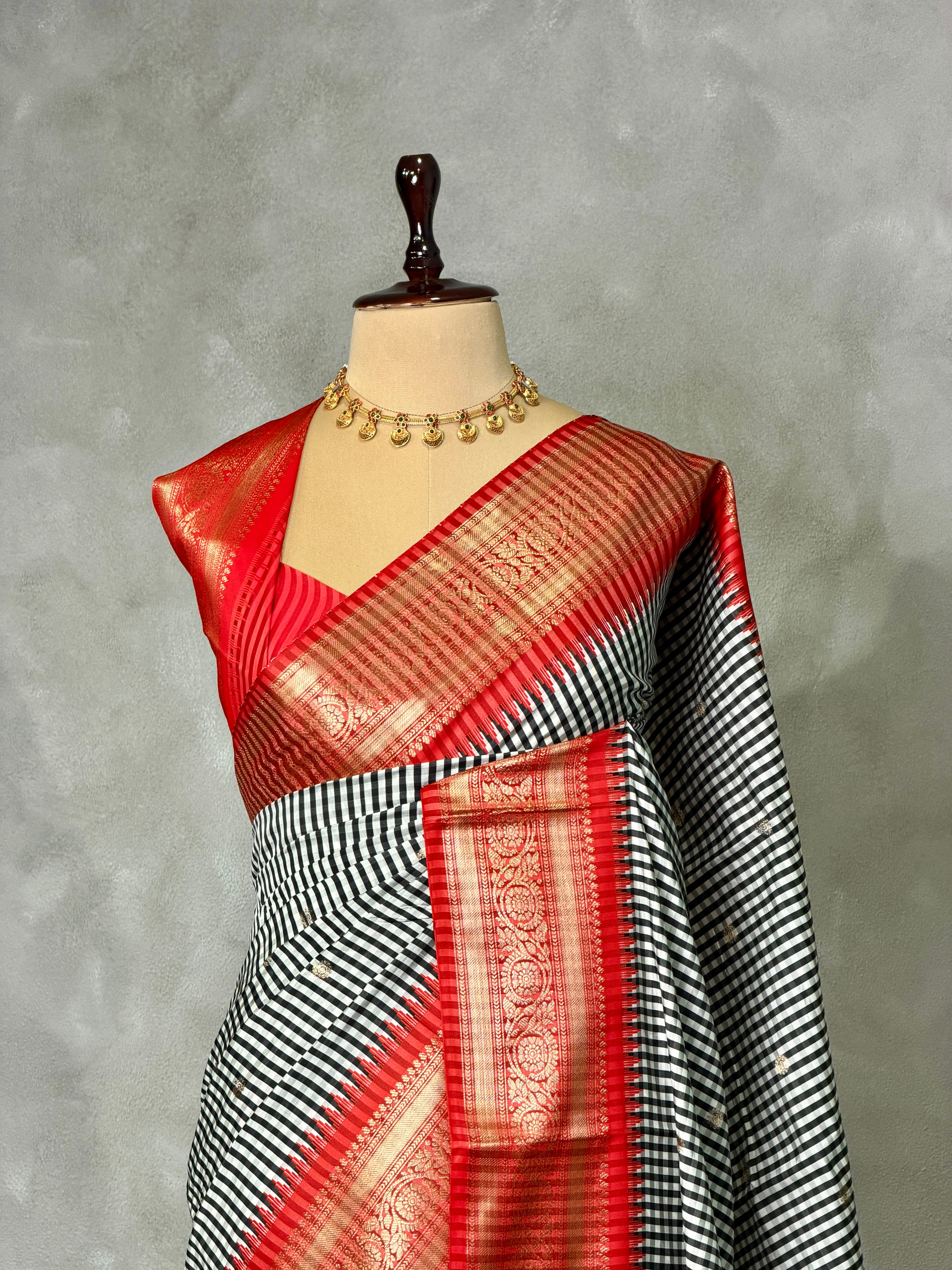 White, Black and Red Silk saree - PBRZU4D