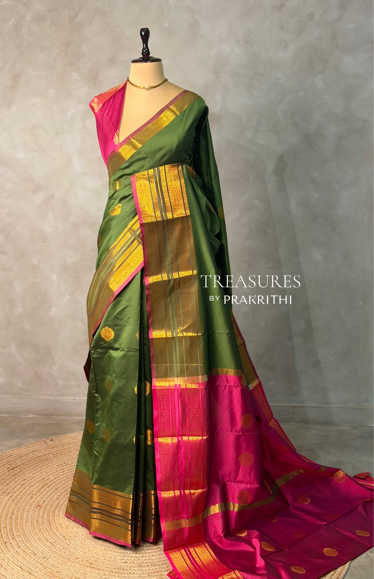 Olive Green and Magenta semi kanchipuram soft silk saree - PSSN182
