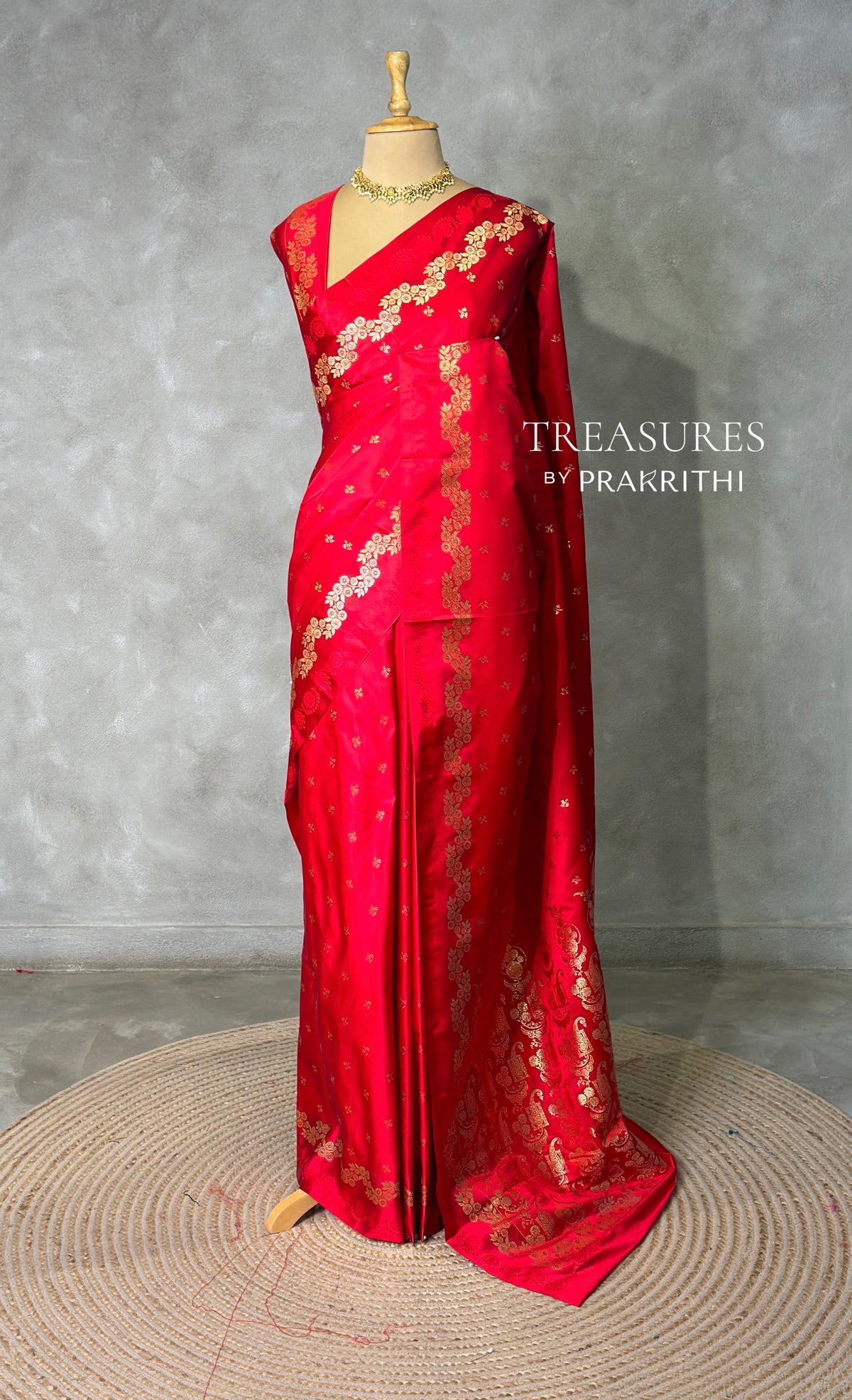 Red Pure mashru Satin Banarasi silk saree - PRAZ13D