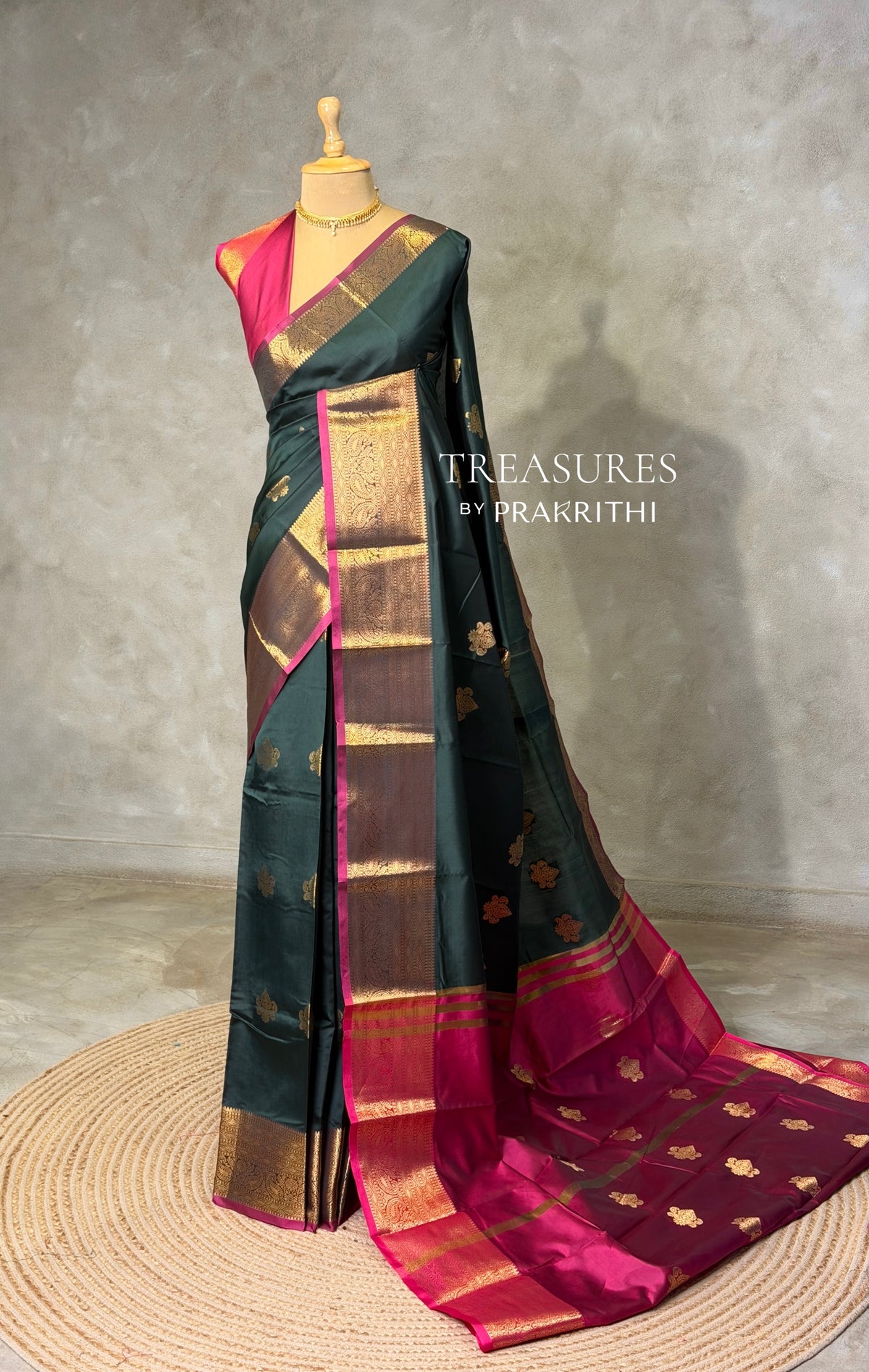 Green and Magenta semi kanchipuram soft silk saree - PSSN207