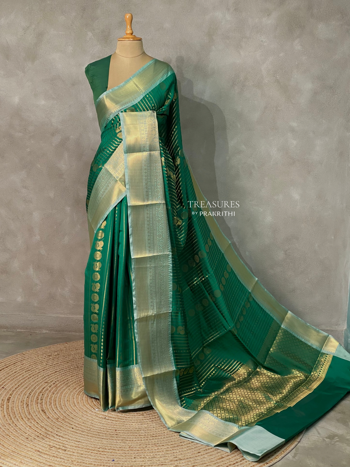 Green banarasi silksaree -LZ8