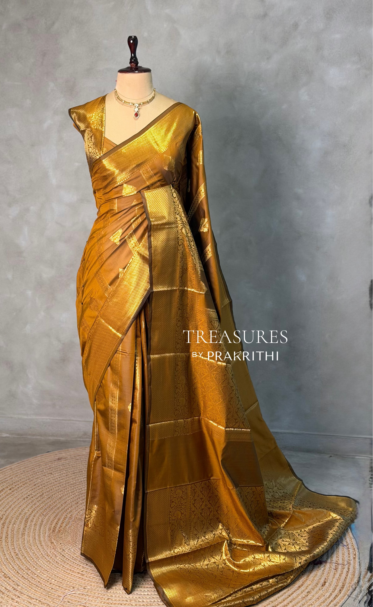 Mustard Yellow Banarasi silk saree - GAL5C