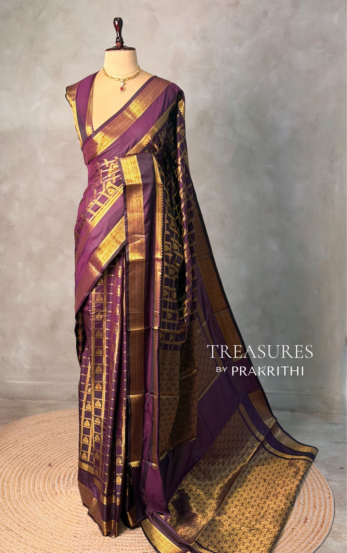 Deep wine Banarasi silk saree - GAL6A