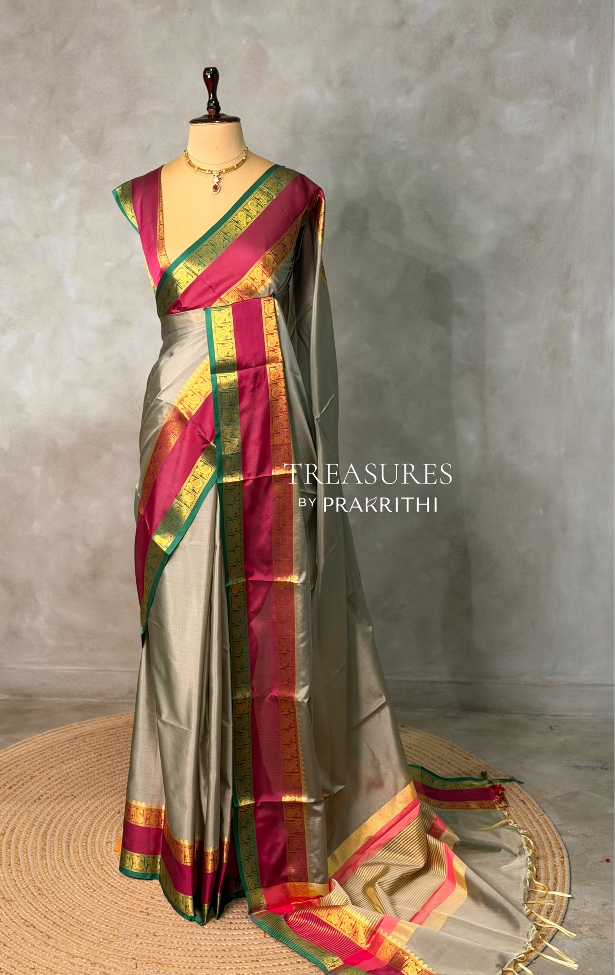 Grey Banarasi silk saree - PIH75