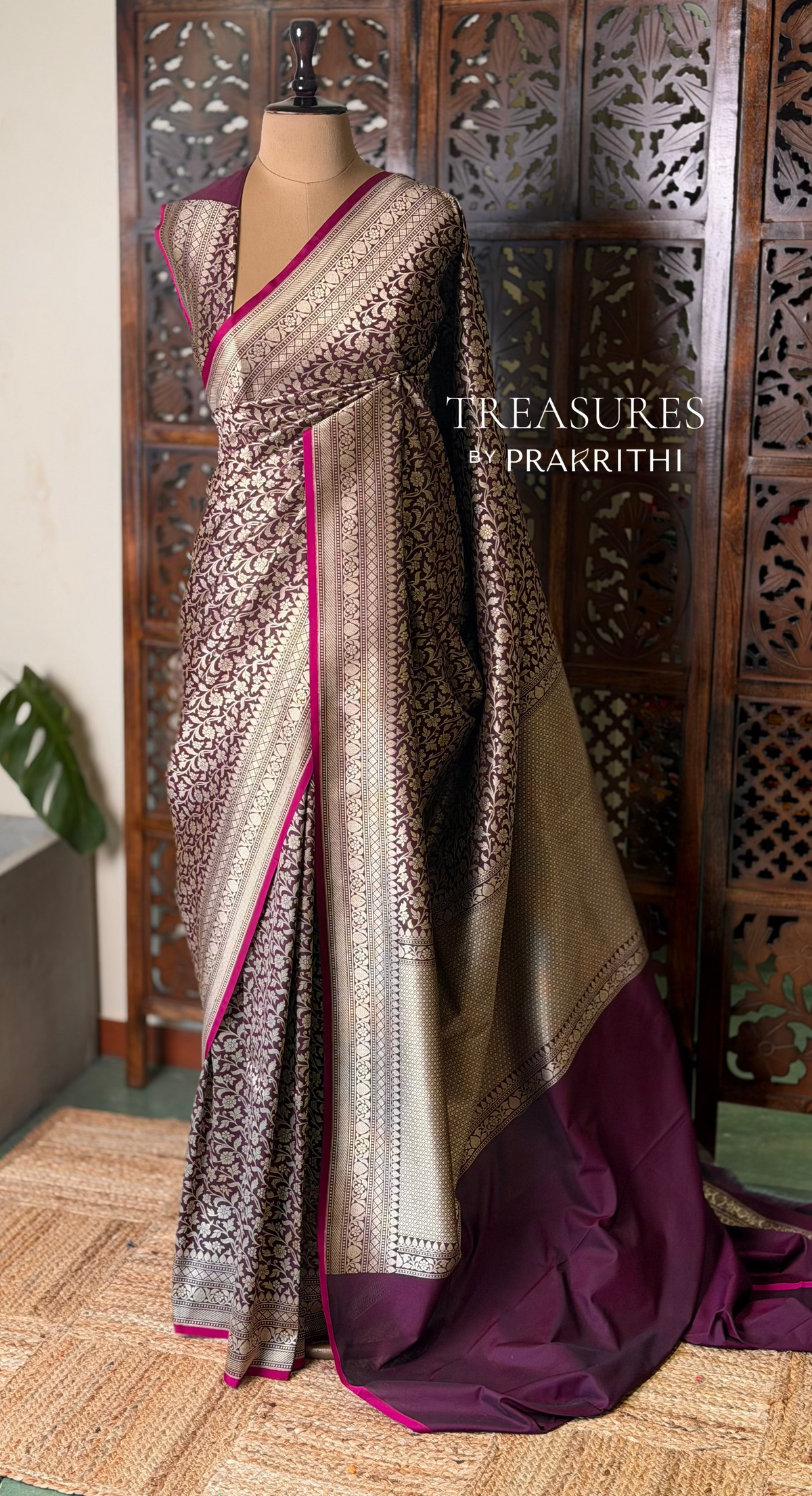 Deep Purple Katan Banarasi silk saree - RAZ3A