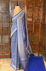 Royal blue Katan Banarasi silk saree - RAZ3V