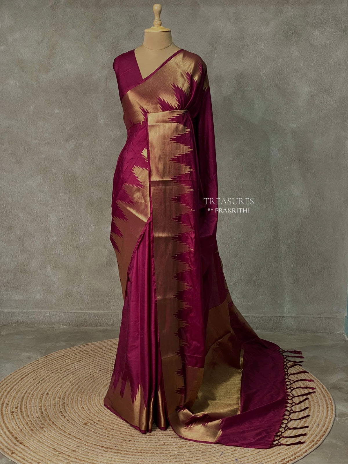 Burgundy katan Banarasi silk saree- MPS23N7