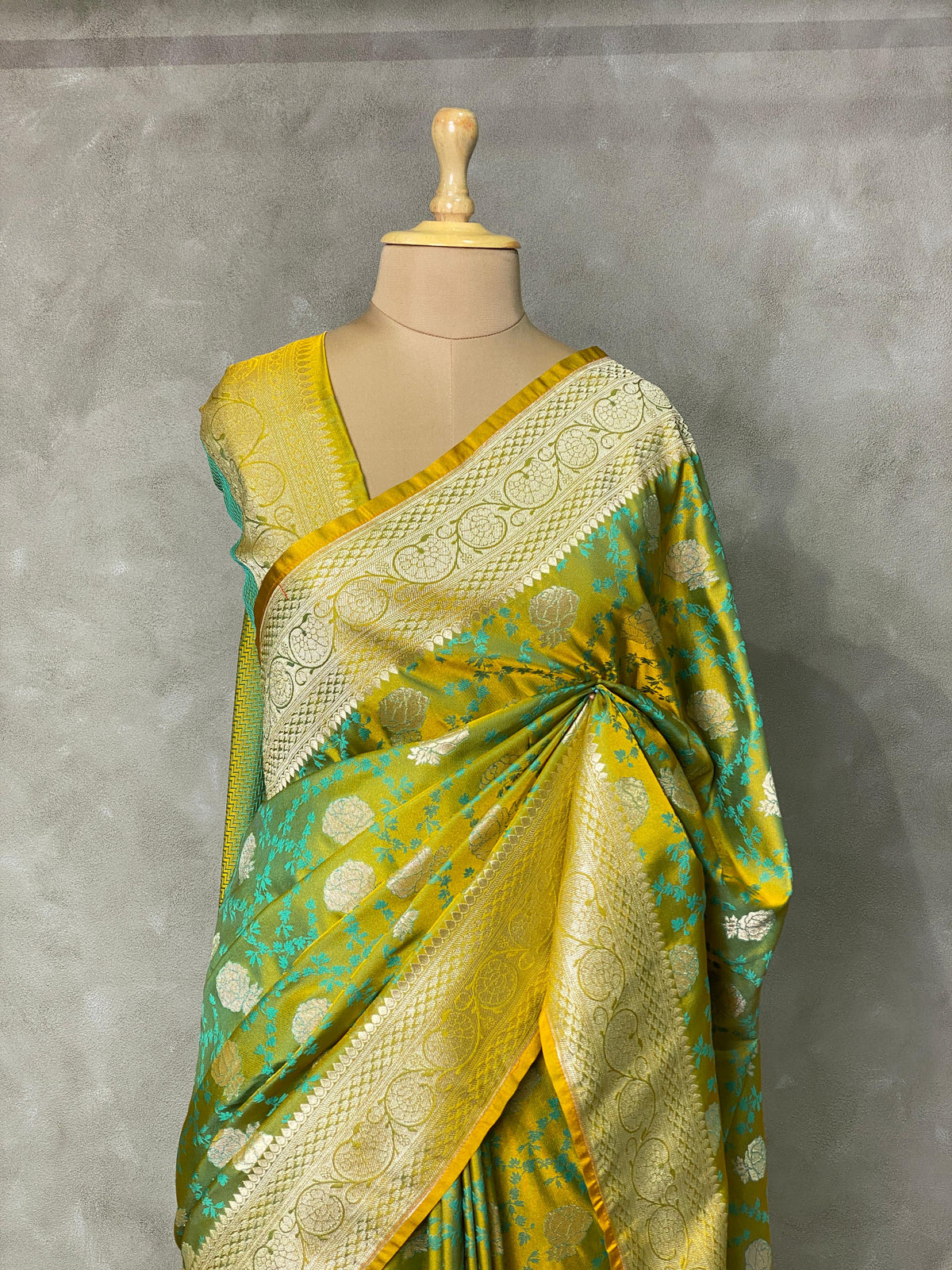 Pure vintage banarasi saree - PBANZ0321