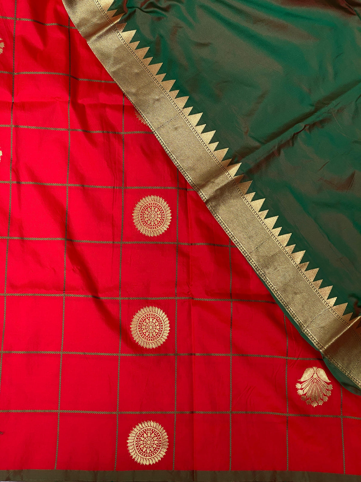 Red and green semi Kanchipuram Soft Silk saree - PRED
