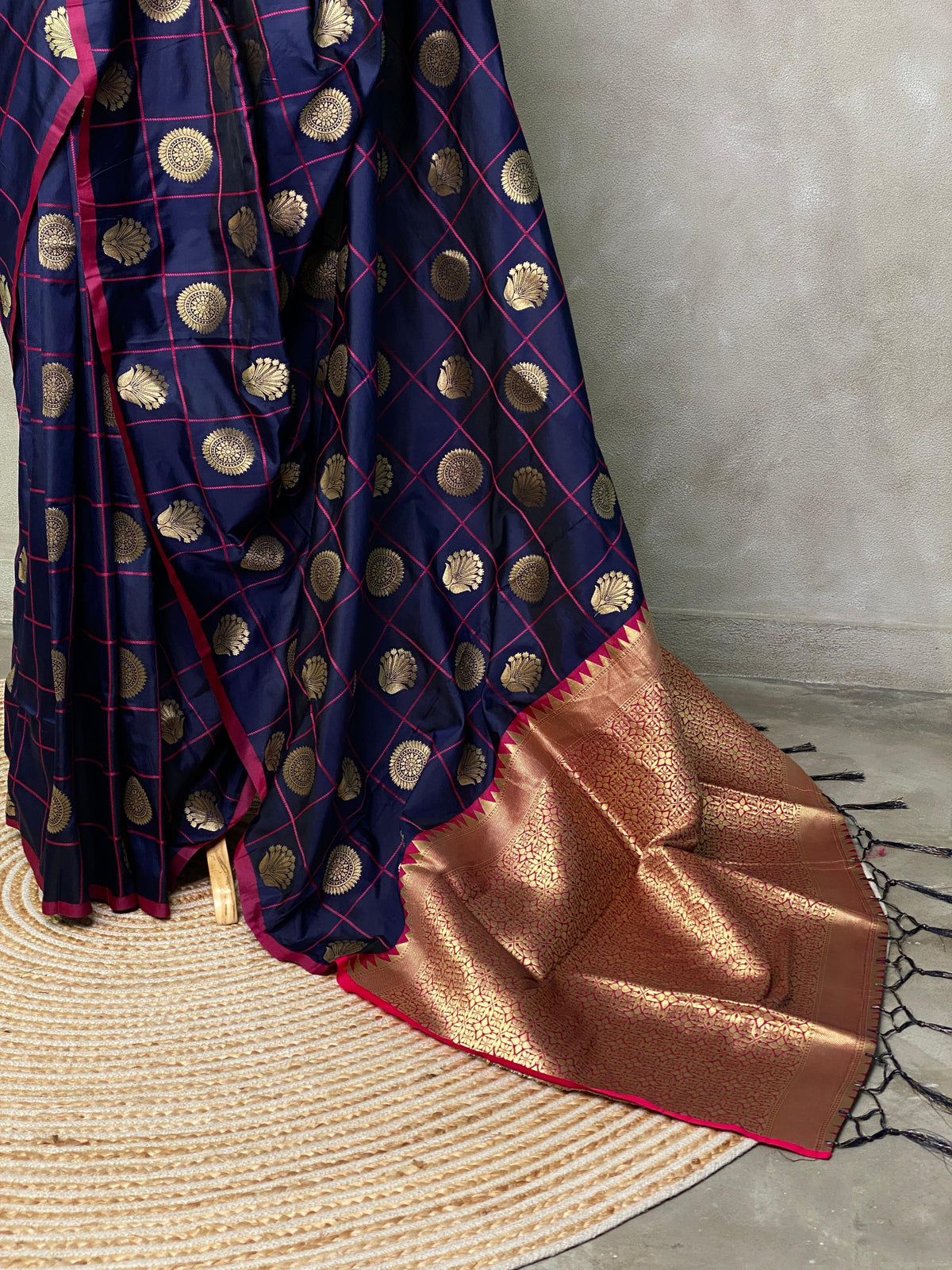 Blue and magenta semi Kanchipuram Soft Silk saree - PBLUE