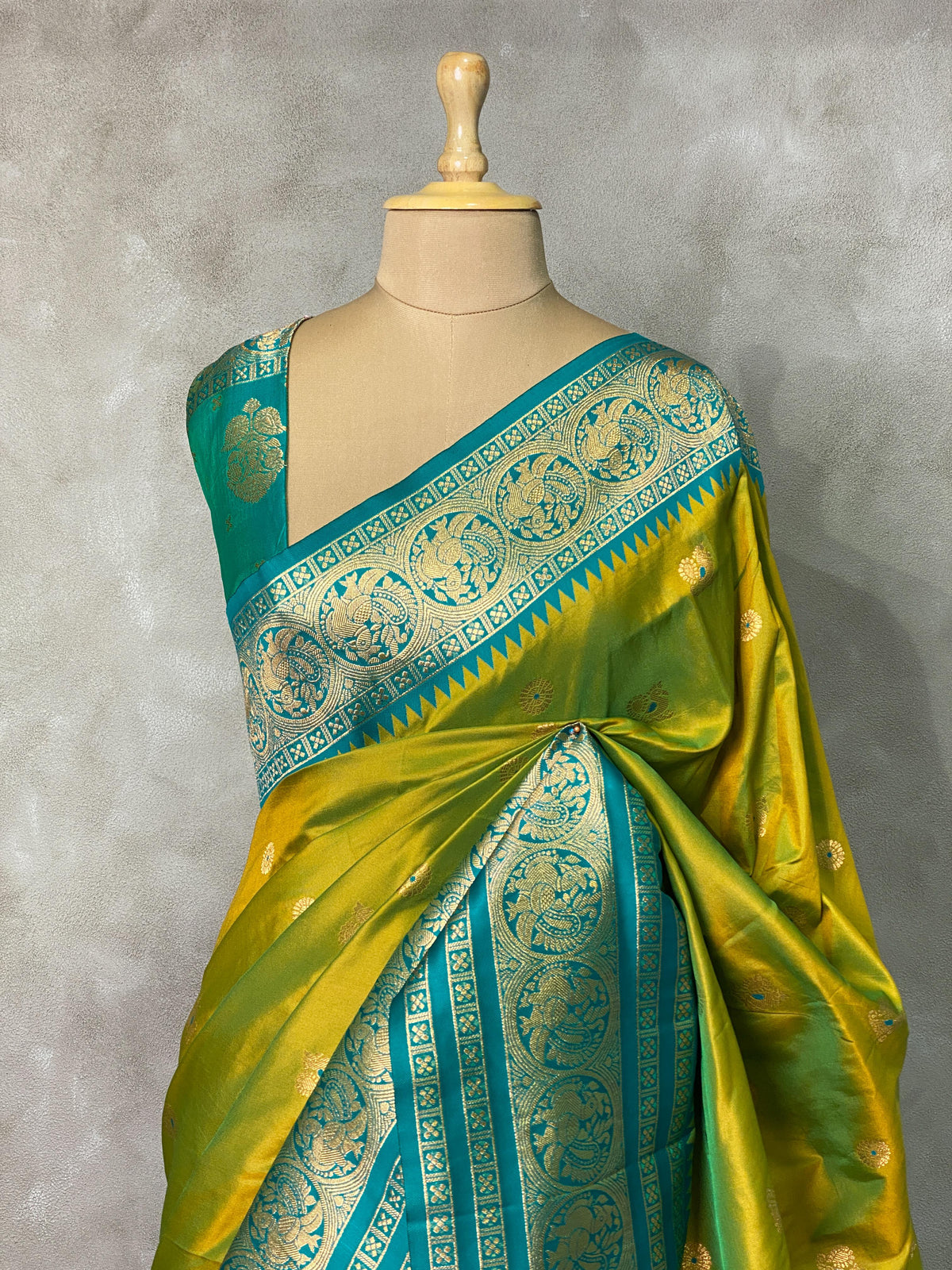 Olive green and Blue saree-PSSLGREEN