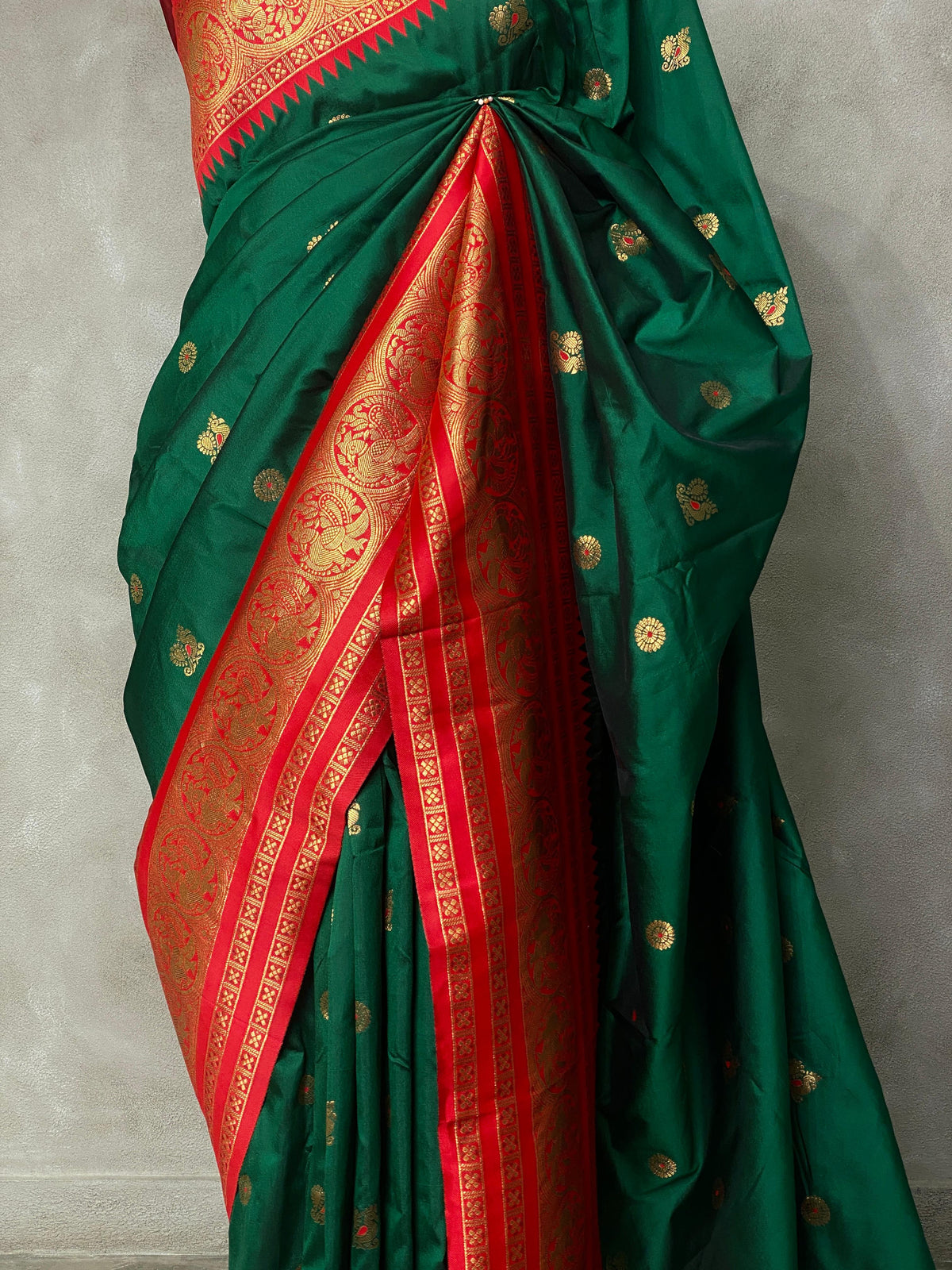 Bottle green and red saree-PSSGREEN