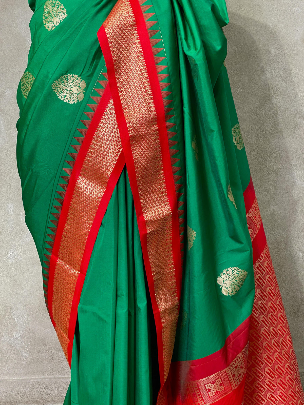Green and red traditional kanchi saree - PSSGR