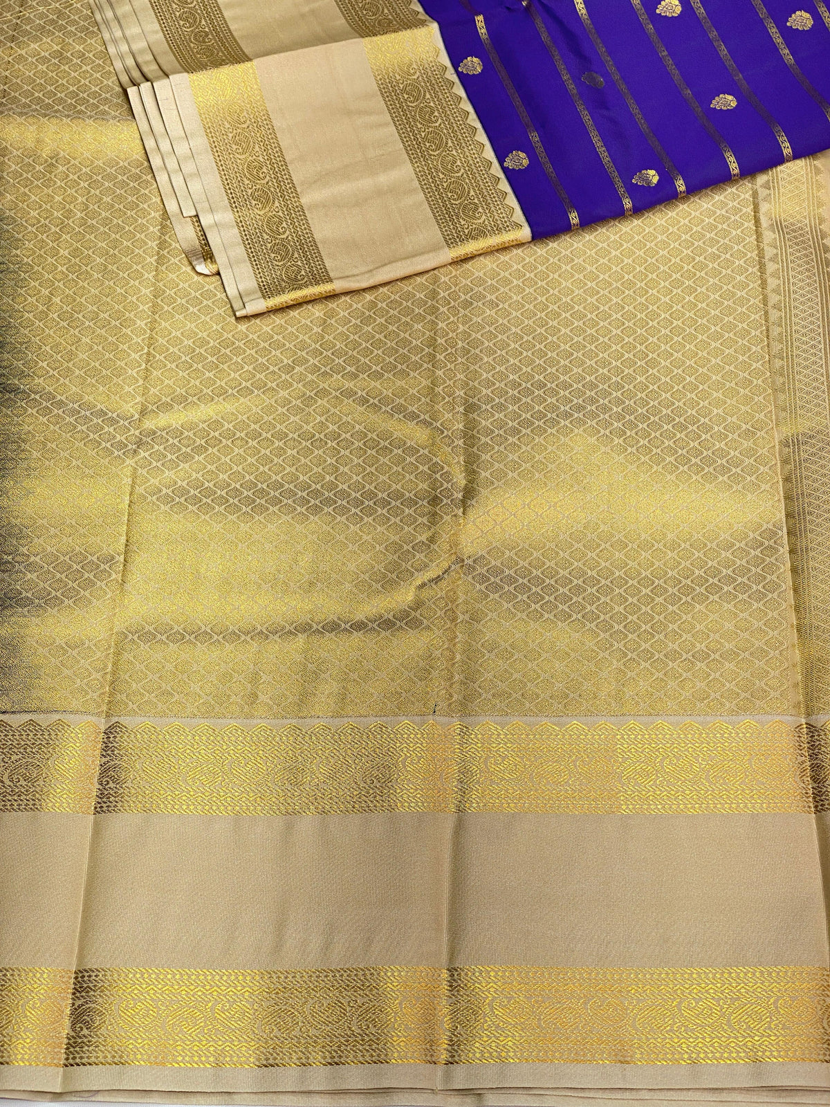 Blue and off-white silk saree- PRG15
