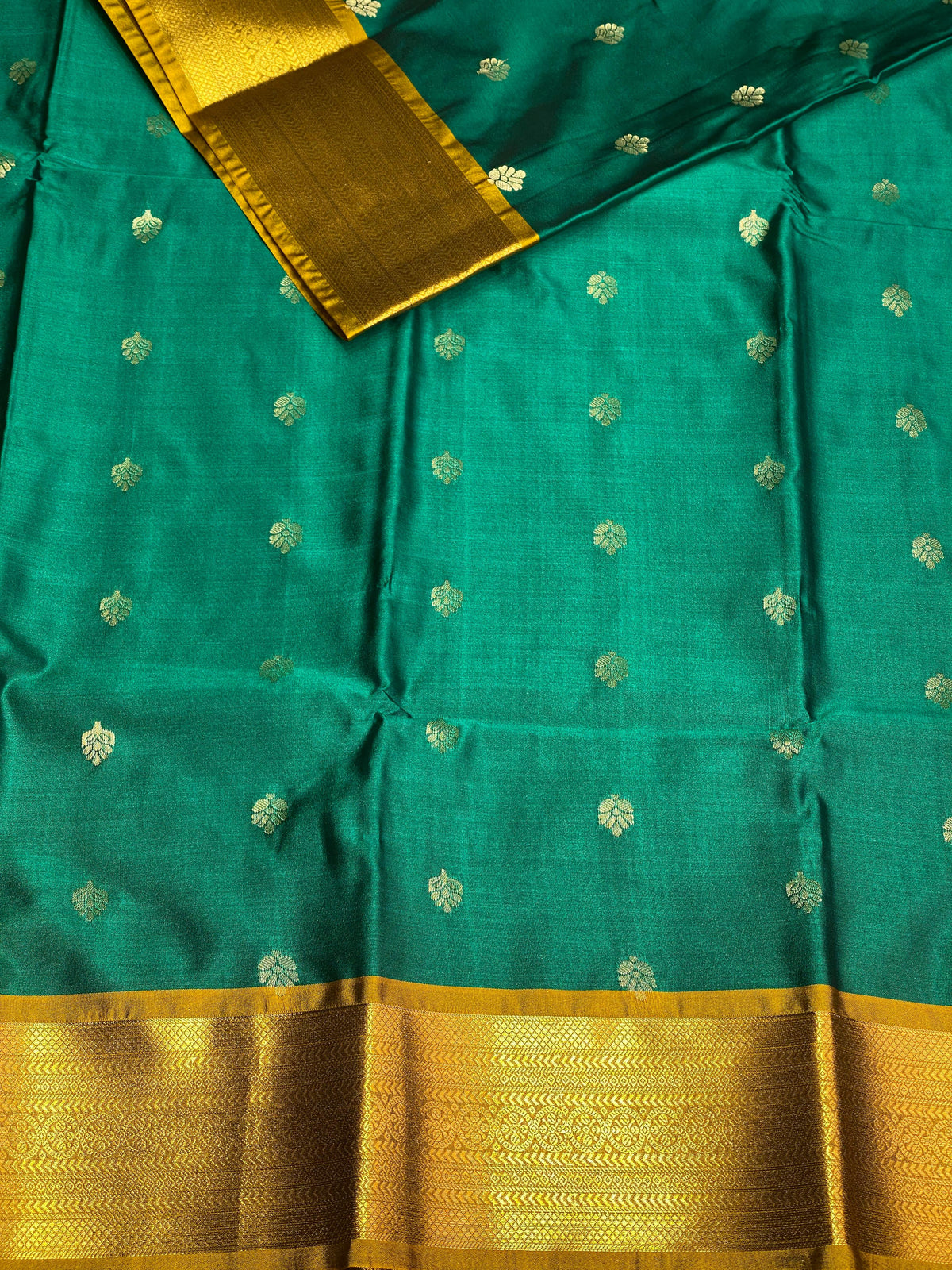Green and golden yellow silk saree- PSPP4