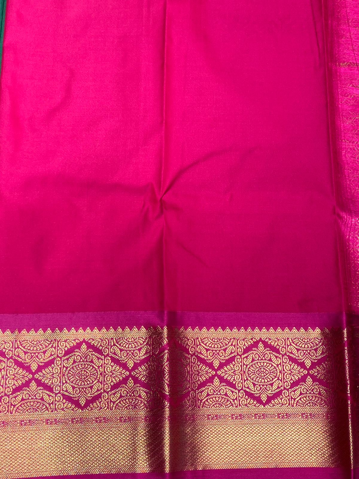 Dark green and magenta silk saree- PSSC8